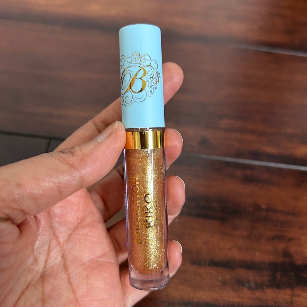 NIB KIKO Bridgerton Lip Gloss Women 0.12oz Gold 01 Gilded Gaze Shimmer Gloss - Picture 2 of 8